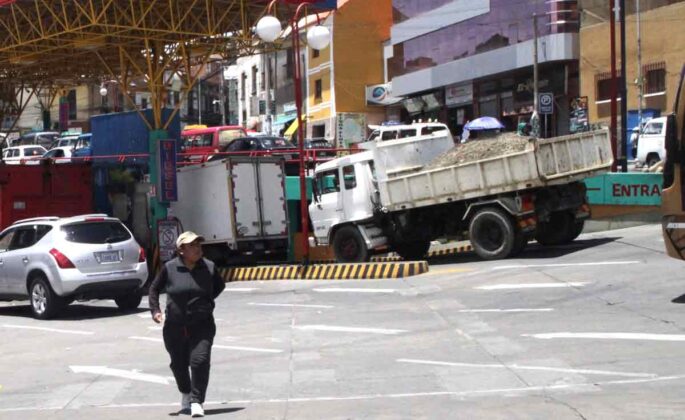 transporte-pesado-en-emergencia-por-la-escasez-de-combustible-2025-03-05_07-12-19_346965