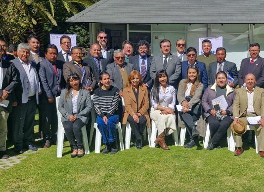 Instituciones educativas formarán técnicos en energía solar para expandir el uso de fuentes renovables