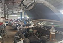 Escasez de repuestos y alta demanda saturan talleres cruceños