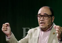 «Le vamos a dotar a Bolivia un nuevo padrón», afirma Ávila, presidente del TSE