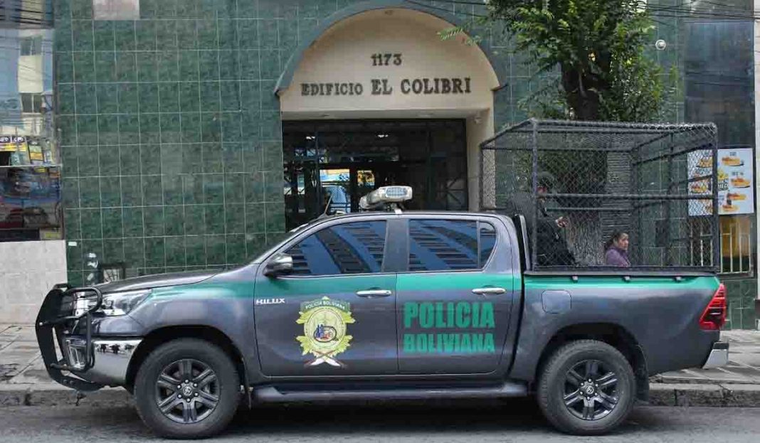 allanan-la-casa-del-expresidente-luis-arce-en-el-caso-de-legitimacion-de-ganancias-contra-su-familia-30-03-2026