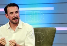 JP Velasco se declara «opositor al centralismo, no necesariamente opositor al gobierno»