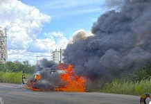 Operativo contra el contrabando termina con enfrentamientos y destrucción de vehículo