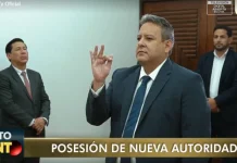 Rodrigo Paz posesiona a Sebastián Daroca como presidente interino de YPFB