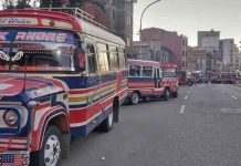 Bloqueos de choferes afectan calles de La Paz, El Alto y Cochabamba; Santa Cruz mantiene tránsito normal