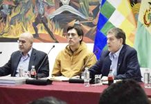 “Les tengo que pedir disculpas por la barbaridad que ha pasado con la gasolina”, dice Blanco a choferes