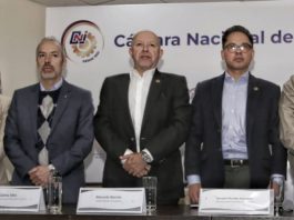 Industriales proponen bono familiar de Bs 1.000 y gestionar crédito de Bs 13.000 millones