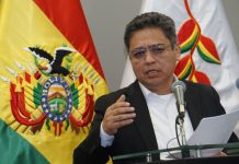 Gobierno denuncia secuestro de trabajadores de YPFB tras toma de instalaciones en Santa Cruz