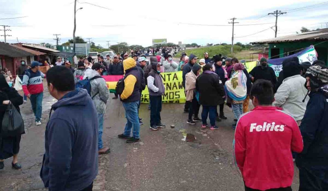 puerto-paila-amanece-bloqueada-por-mototaxistas-que-exigen-cumplimiento-de-acuerdos-18-06-2026