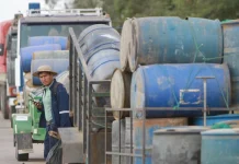 Diésel para Pando llegará por Perú y Beni busca importar combustible desde Brasil