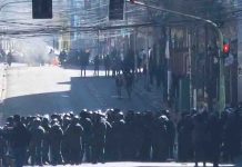 Tensión en La Paz: enfrentamiento entre manifestantes y la Policía deriva en aprehensiones
